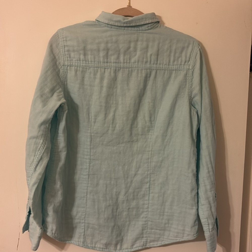 L.L. Bean Women’s Light Blue Cotton Shirt. Size M - Picture 6 of 7